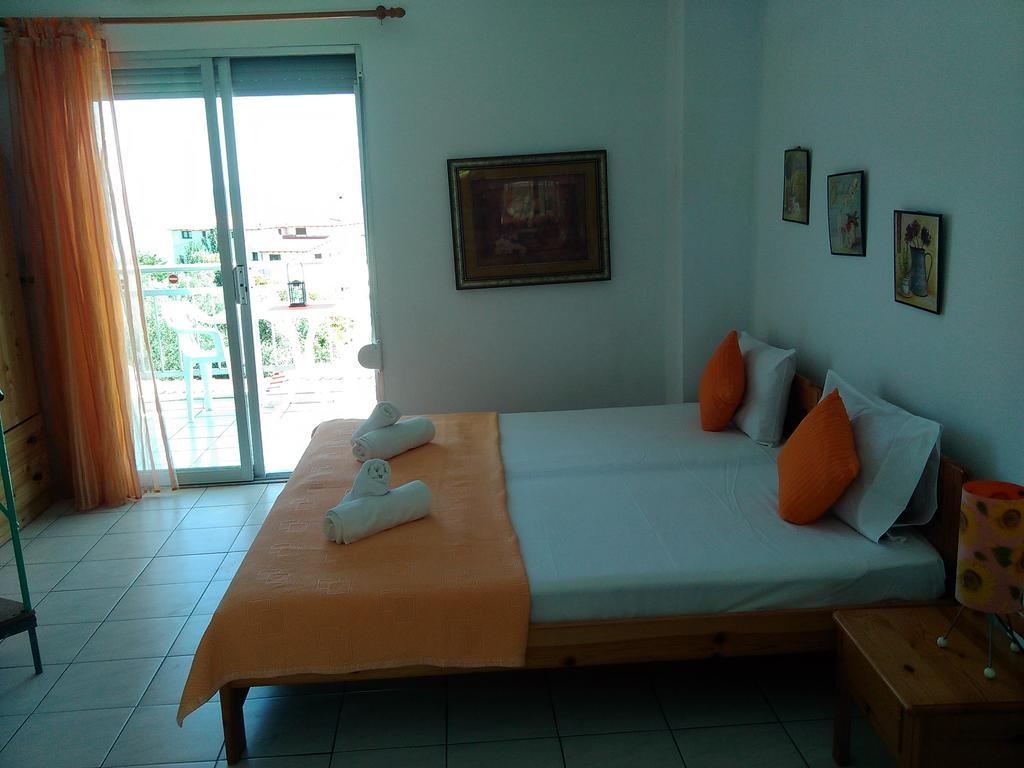 Appartamento House Mantesos Kinira Esterno foto